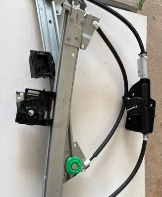 Tesla Model S Front door window regulator motor 402593F