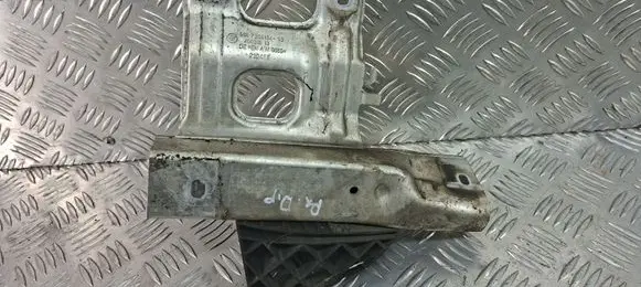 Radiator support slam panel bracket