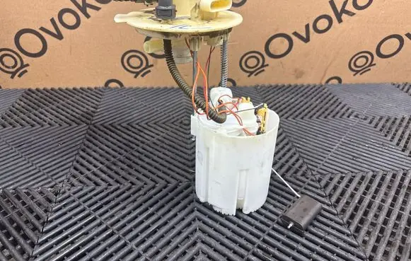 Chrysler Pacifica In-tank fuel pump 68497514AA