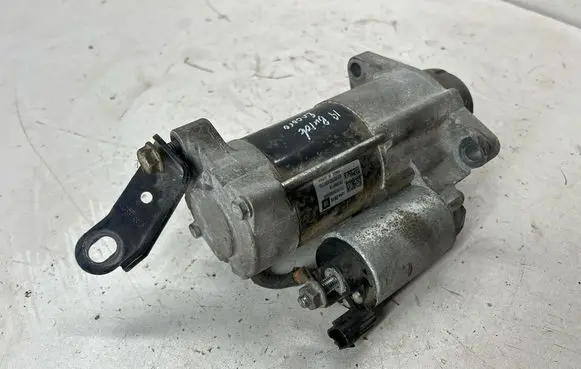 Buick Encore I Starter motor 12680615 695085118 1111010000000X