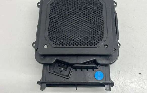 BMW X1 F48 F49 Subwoofer speaker 927806506 16014910 554018