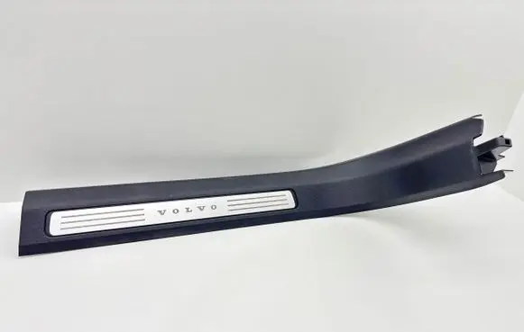 Volvo XC60 Front sill trim cover 31426896 31463217 31426900