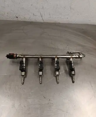 Volkswagen Polo V 6R Fuel main line pipe 03F133320C 144310087