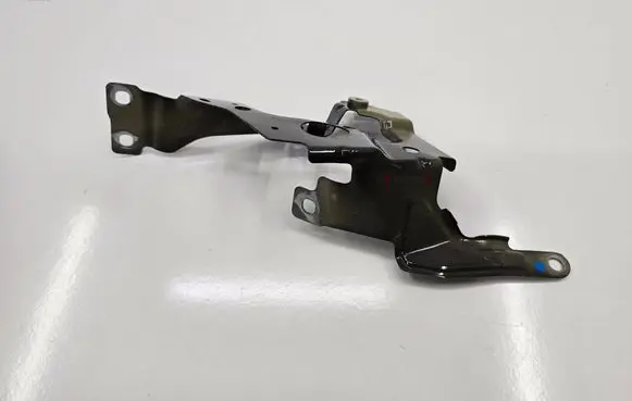 BMW 3 G20 G21 Fender mounting bracket 7419402