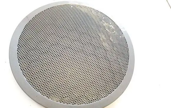 Renault Scenic II - Grand scenic II Side speaker trim/cover 8200084083