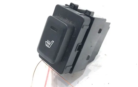 KIA Sportage Seat heating switch 