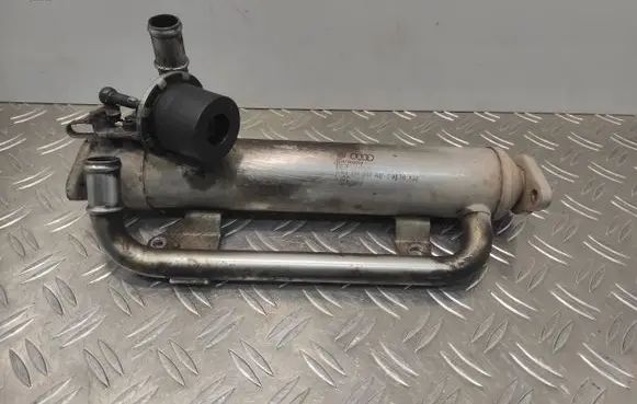 Skoda Octavia Mk2 (1Z) EGR valve cooler 03G131512AE