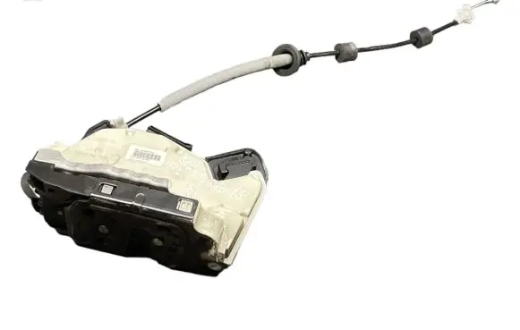 Seat Toledo IV (NH) Front door lock 5E2837015