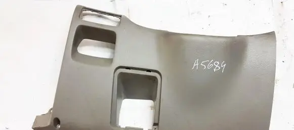 KIA Carnival Other interior part 4D8471210