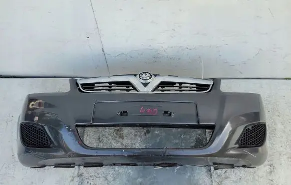 Opel Zafira B Front bumper