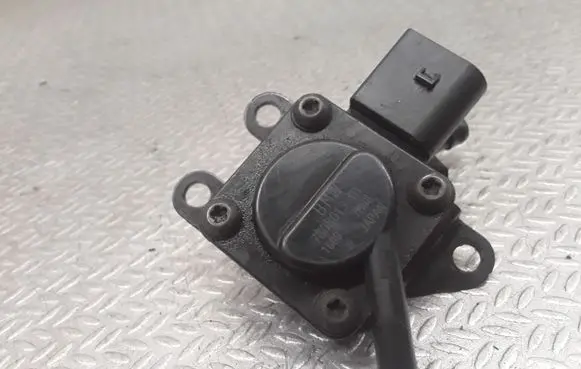 BMW 3 E90 E91 Exhaust gas pressure sensor 780801301