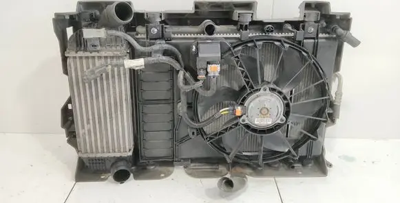 Peugeot 508 Radiator set P9685794180
