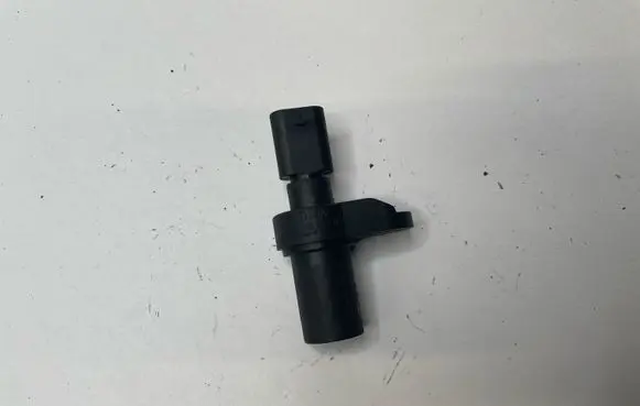 BMW X3 E83 Camshaft position sensor 7803093