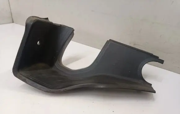 Audi TT TTS RS Mk3 8S Rear/tail light trim molding 8S8827279