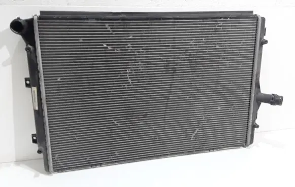 Skoda Superb B6 (3T) Coolant radiator 1K0121251