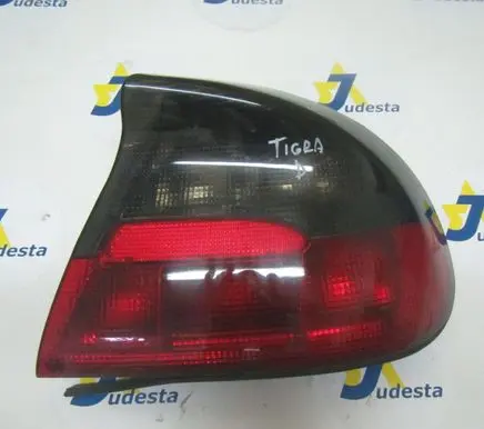 Opel Tigra A Rear/tail lights