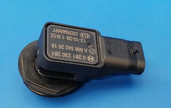 Mercedes-Benz E W212 Air pressure sensor A0065422518