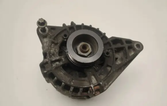 Mercedes-Benz B W246 W242 Generator/alternator A0009063322