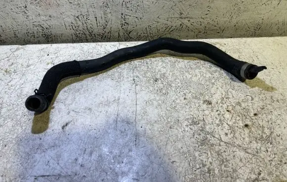 Mercedes-Benz E W212 Engine coolant pipe/hose A2048307496 126897 692065