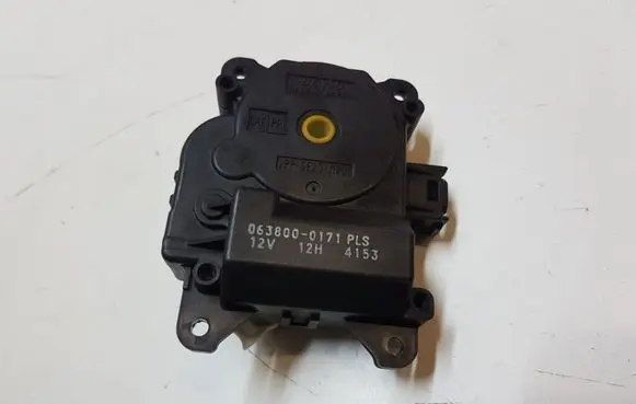 Lexus IS 220D-250-350 A/C air flow flap actuator/motor 0638000171