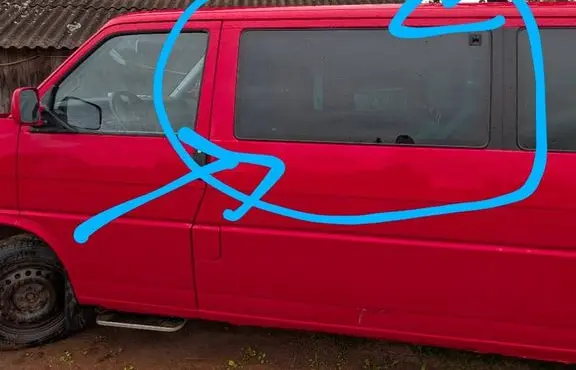 Volkswagen Transporter - Caravelle T4 Side middle window/glass