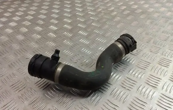 BMW X3 F25 Engine coolant pipe/hose 7646150
