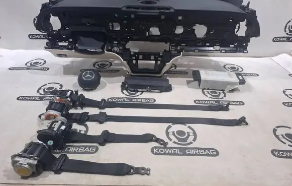 Mercedes-Benz GLB X244 Dashboard