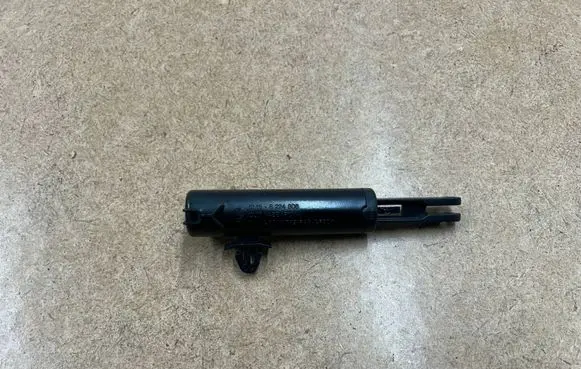 BMW 3 E46 Glovebox shock absorber 51168224806 8224806