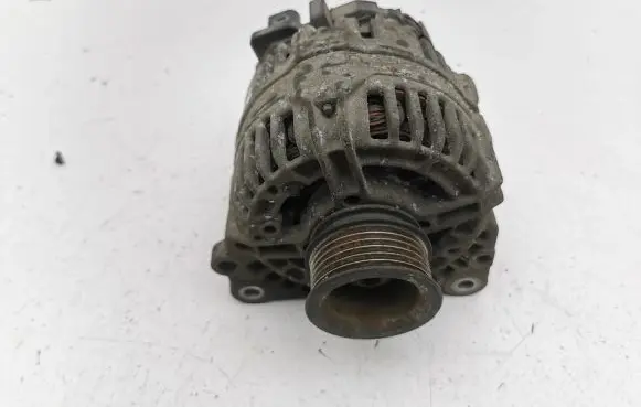 Audi A2 Generator/alternator 037903026C