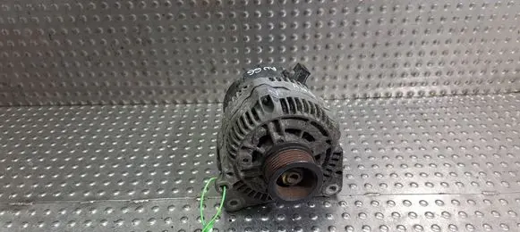 Volkswagen Golf IV Generator/alternator 037903025B