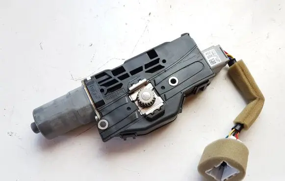 Nissan Navara D23 Sunroof motor/actuator JA006V1 9H2400 7713136D