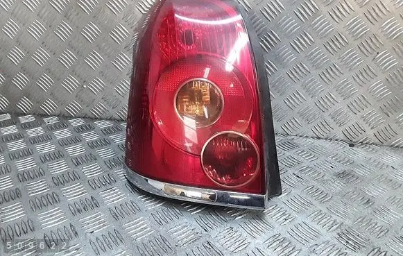 Toyota Avensis T250 Rear/tail lights