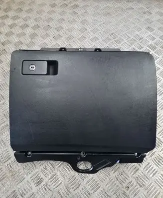Volkswagen PASSAT B6 Glove box 3C1857101