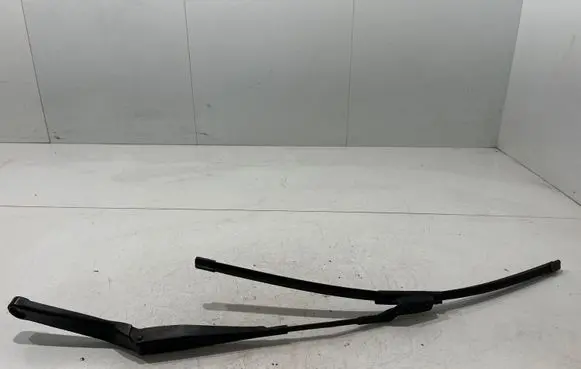 Skoda Superb B6 (3T) Front wiper blade arm 3T2955410A