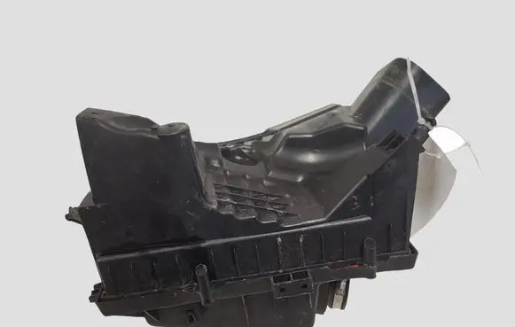 Opel Insignia A Air filter box