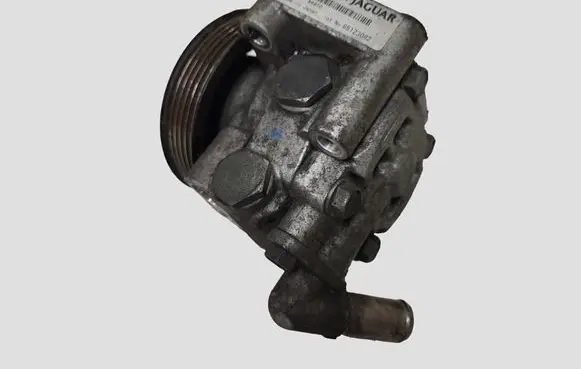 Jaguar XF X250 Power steering pump 8X233A696BA