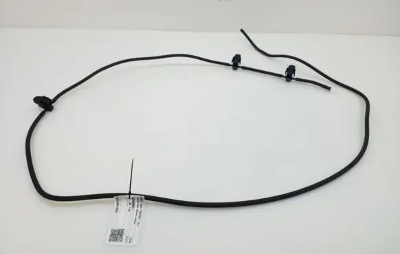 Mercedes-Benz C W204 Windshield washer spray nozzle A2048600692