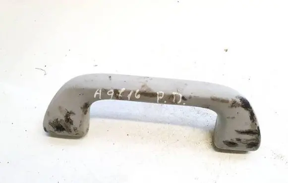 Honda CR-V Front interior roof grab handle