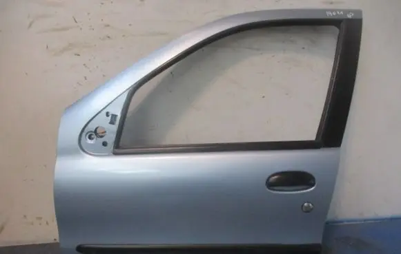 Fiat Albea Front door