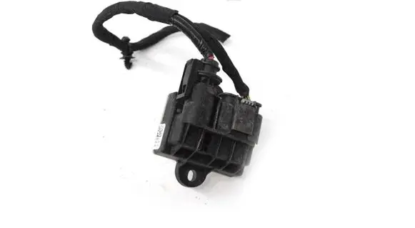 Glow plug pre-heat relay