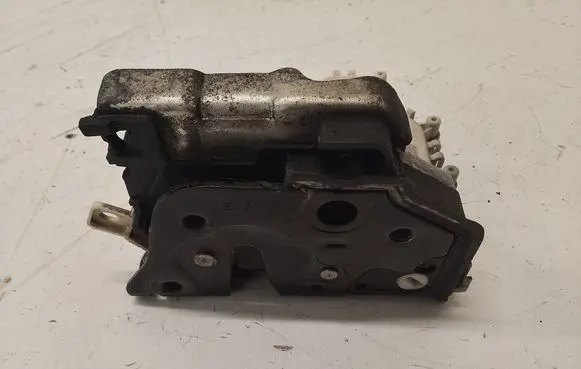 Audi A6 S6 C7 4G Front door lock 8J2837015C