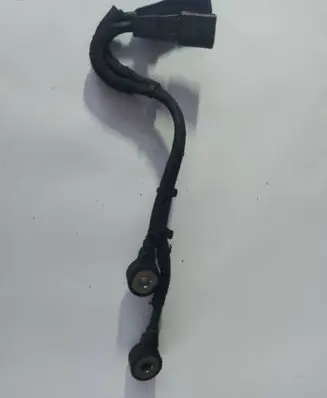 Audi A6 S6 C6 4F Detonation knock sensor 079905377D 079905377B