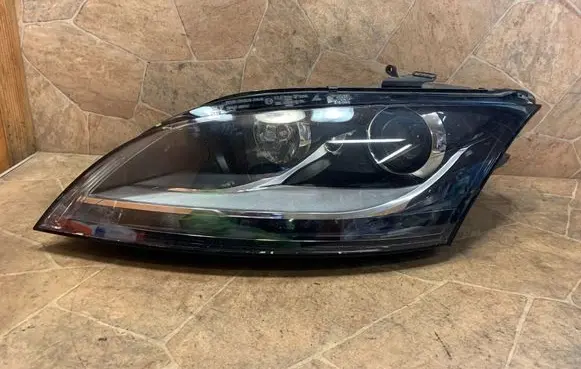 Audi TT TTS RS Mk3 8S Headlight/headlamp 1307022860