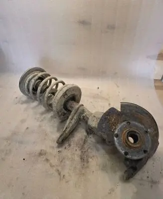 Audi 100 S4 C4 Front wheel hub 