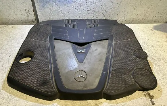 Mercedes-Benz E W211 Engine cover (trim) A6420101767 4010227E