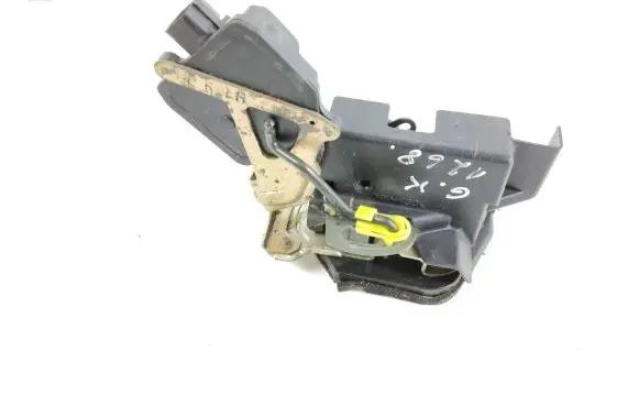 Hyundai Terracan Rear door lock