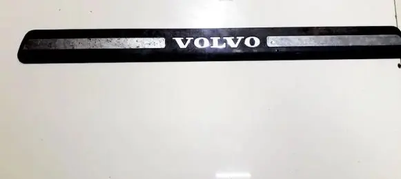 Volvo V70 Front sill trim cover 8659960