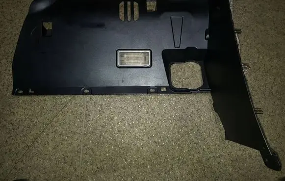 Dashboard lower bottom trim panel