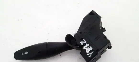 Ford Fiesta Indicator stalk 1s7t13335ae 1s7t-13335-ae