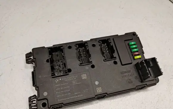 BMW 3 GT F34 Central body control module 61359329701 61359499001